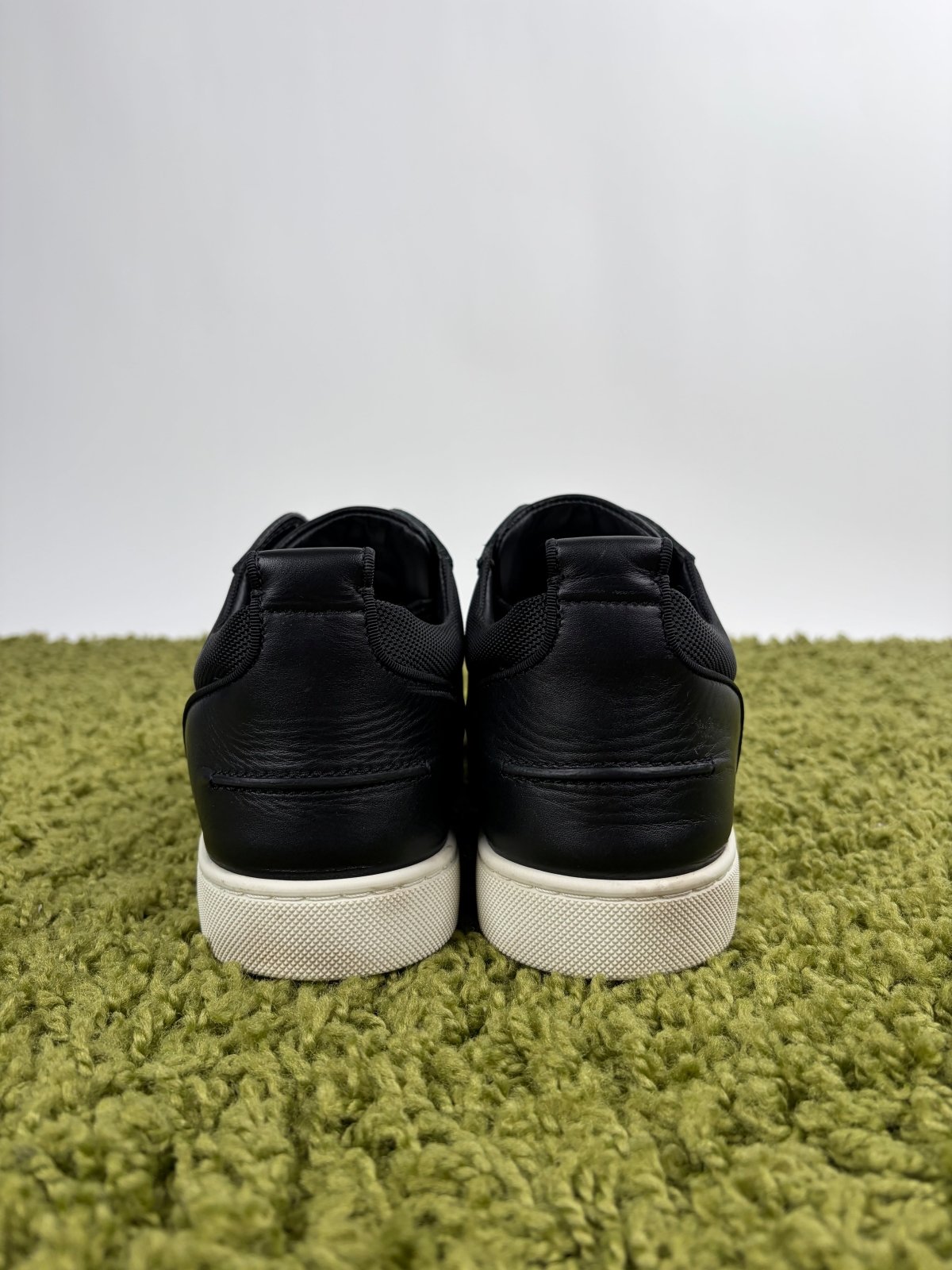 Christian Louboutin Spikes Low Nera 42.5 - Second Hand Di Fiore