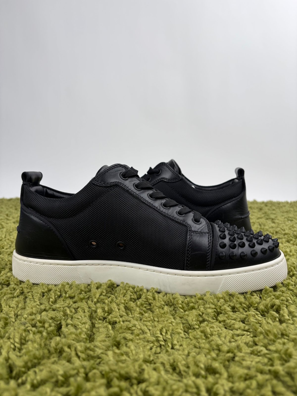 Christian Louboutin Spikes Low Nera 42.5 - Second Hand Di Fiore