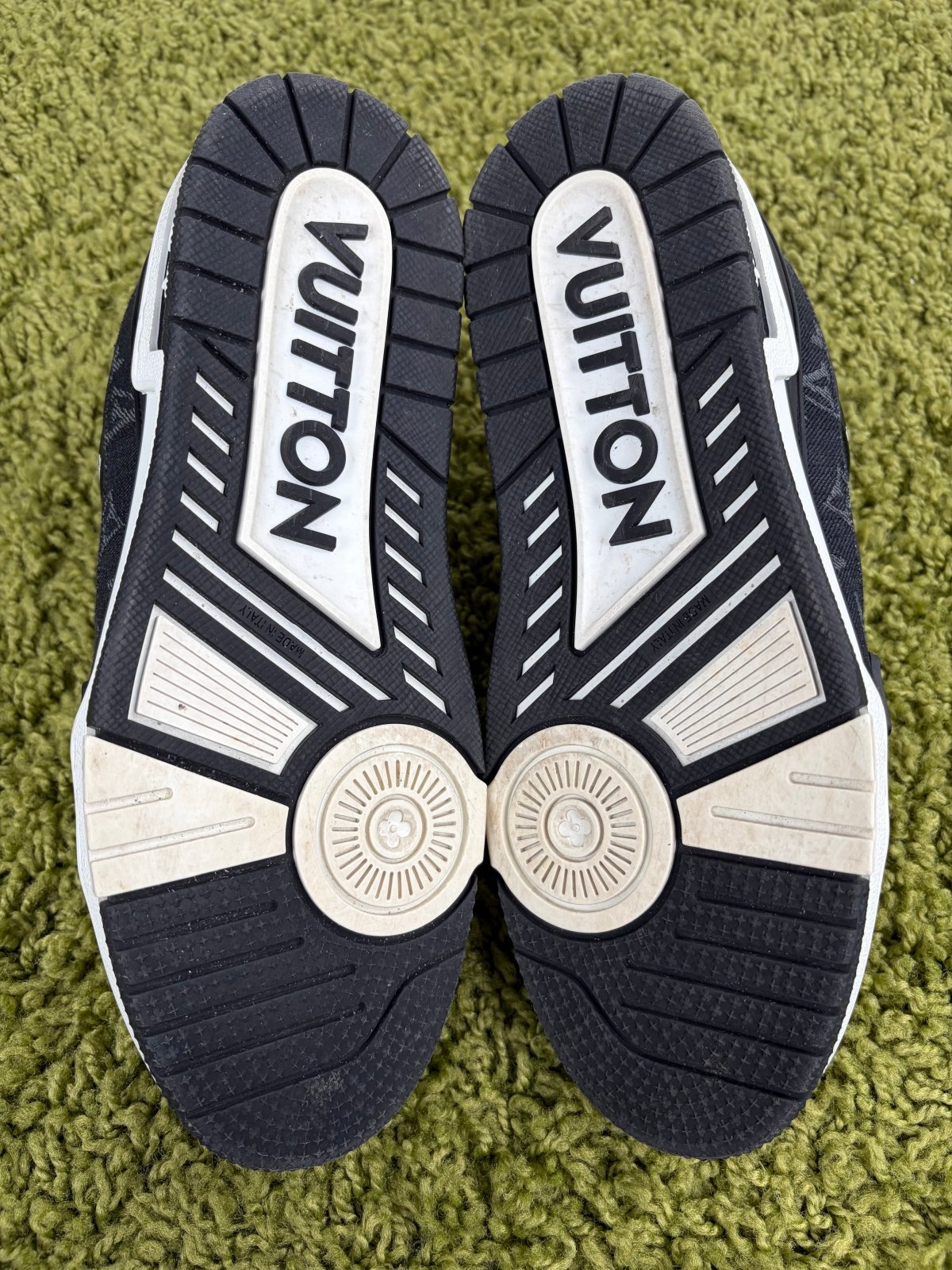 Louis Vuitton Trainer Denim nera 6.5 - Second Hand Di Fiore