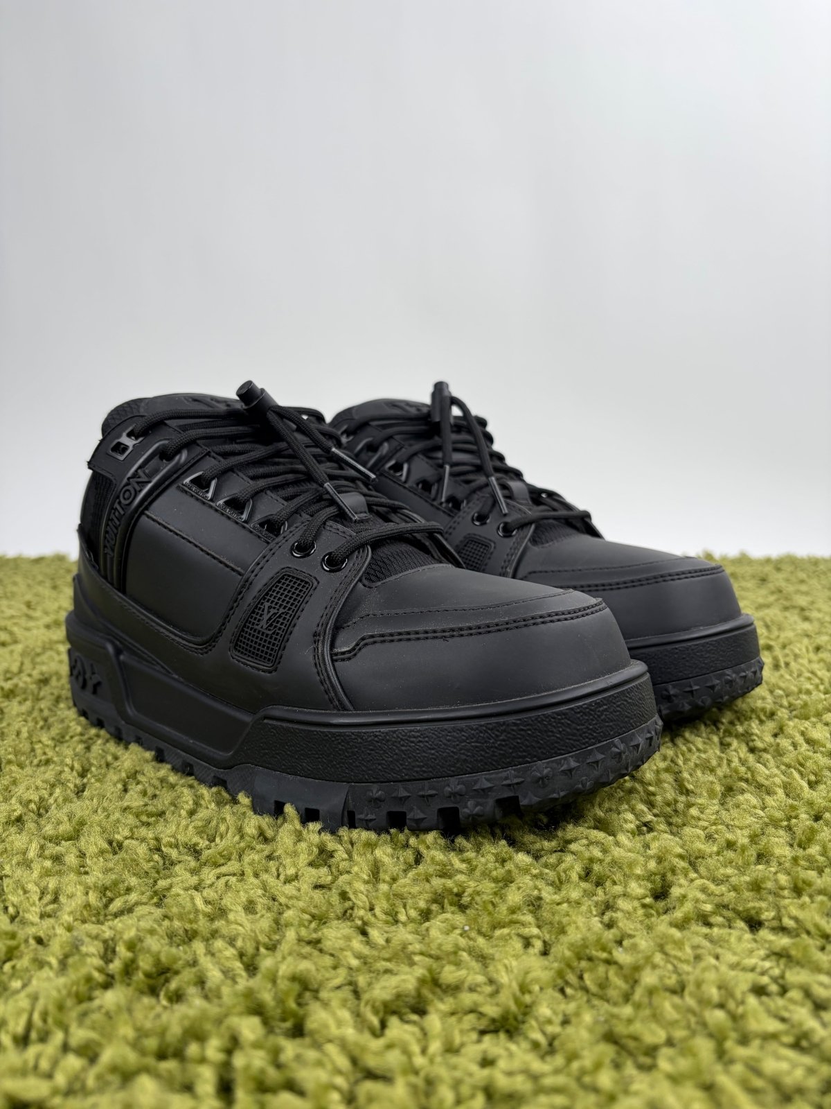 Louis Vuitton Trainer Maxi Nera 6.5 - Second Hand Di Fiore