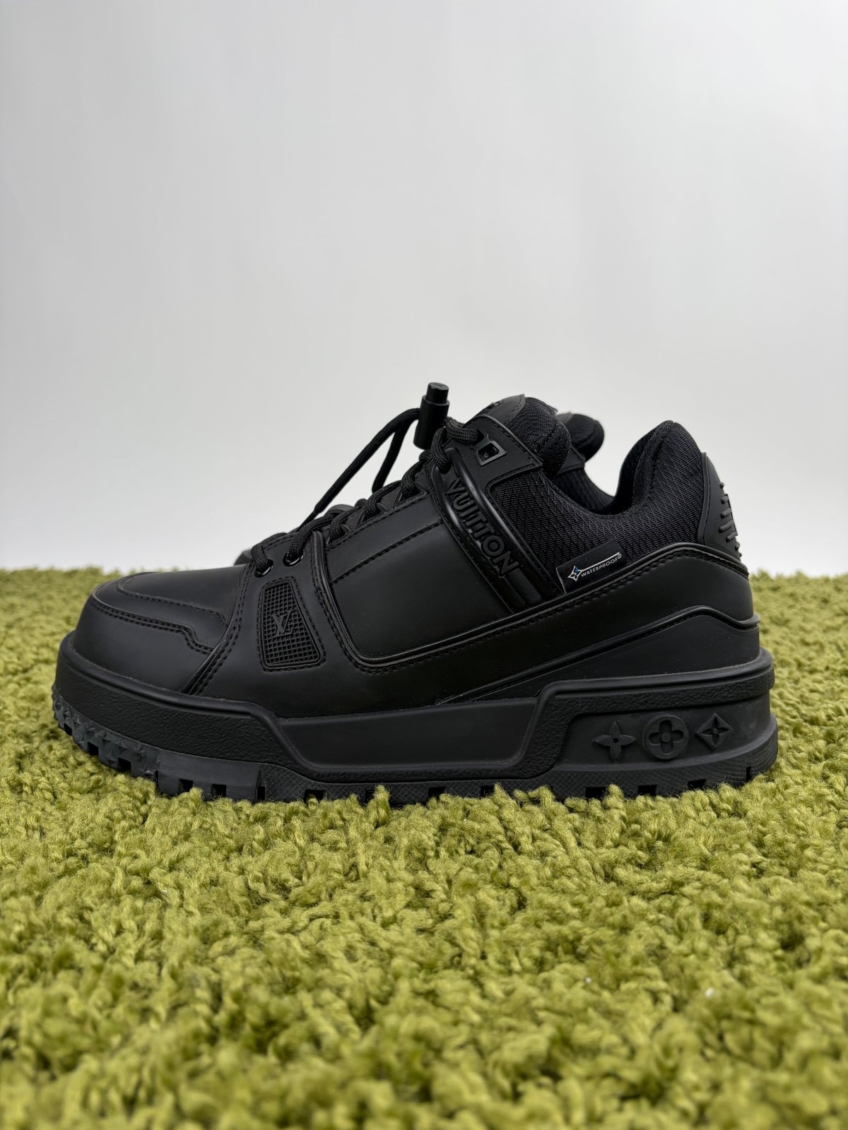 Louis Vuitton Trainer Maxi Nera 6.5 - Second Hand Di Fiore