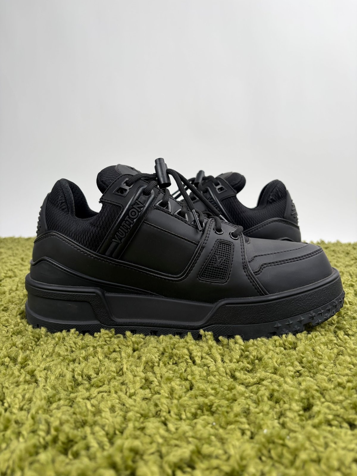 Louis Vuitton Trainer Maxi Nera 6.5 - Second Hand Di Fiore