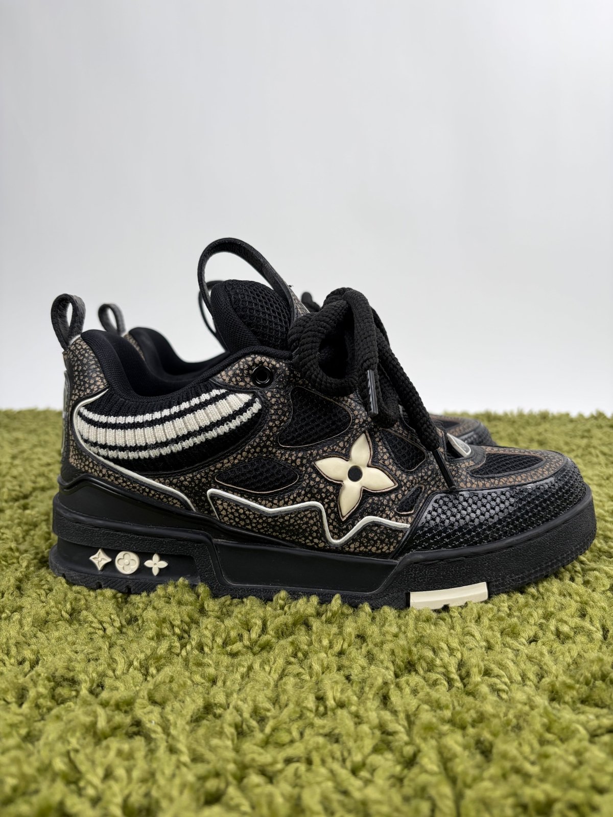 Louis Vuitton Skate Nera Multicolor 6.5 - Second Hand Di Fiore