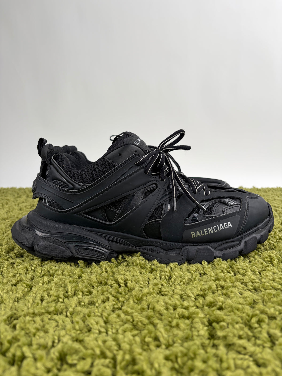 Balenciaga Track Nera 43