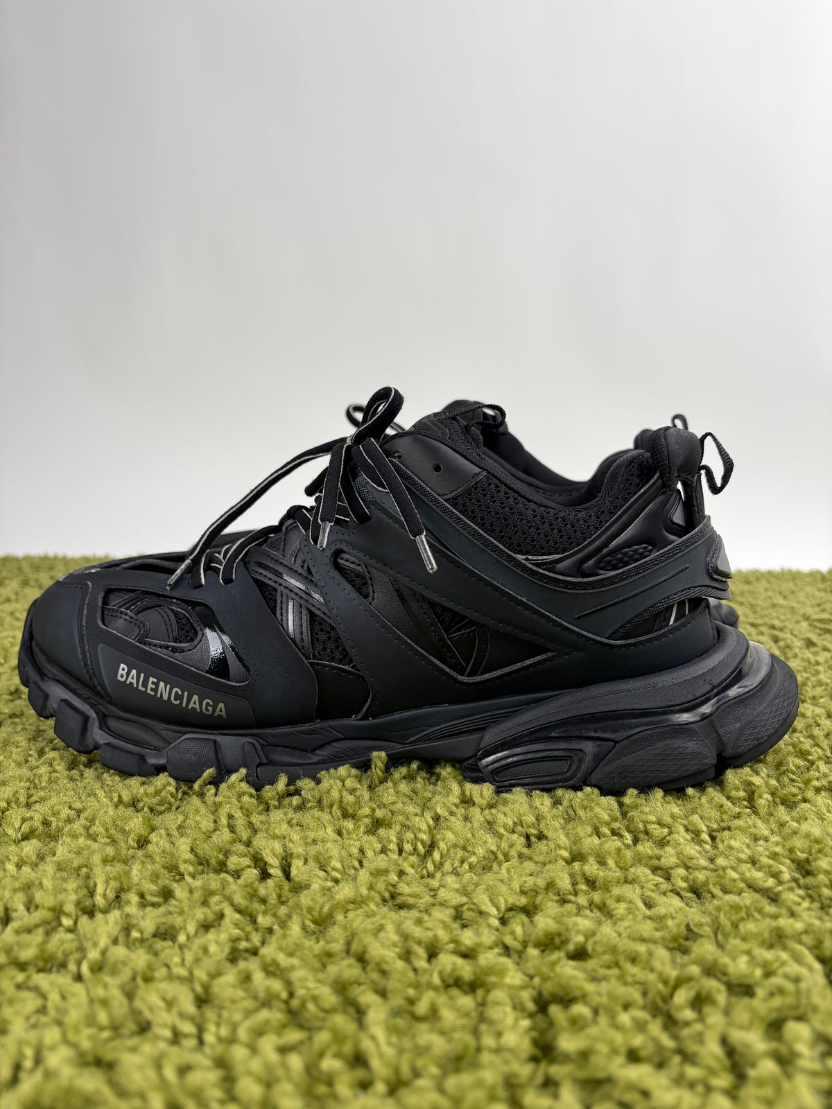 Balenciaga Track Nera 43