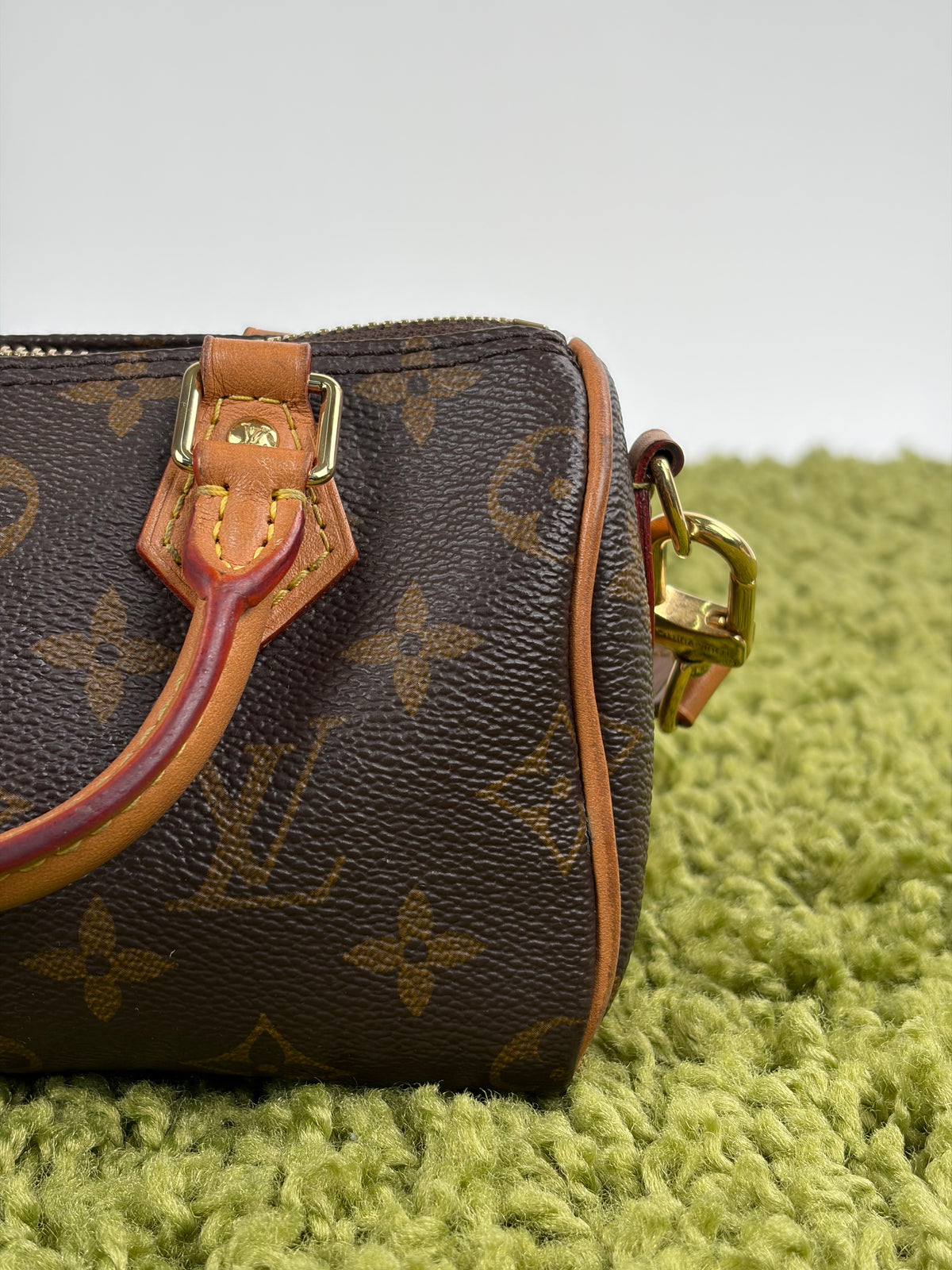 Borsa Louis Vuitton Nano Speedy Marrone - Second Hand Di Fiore