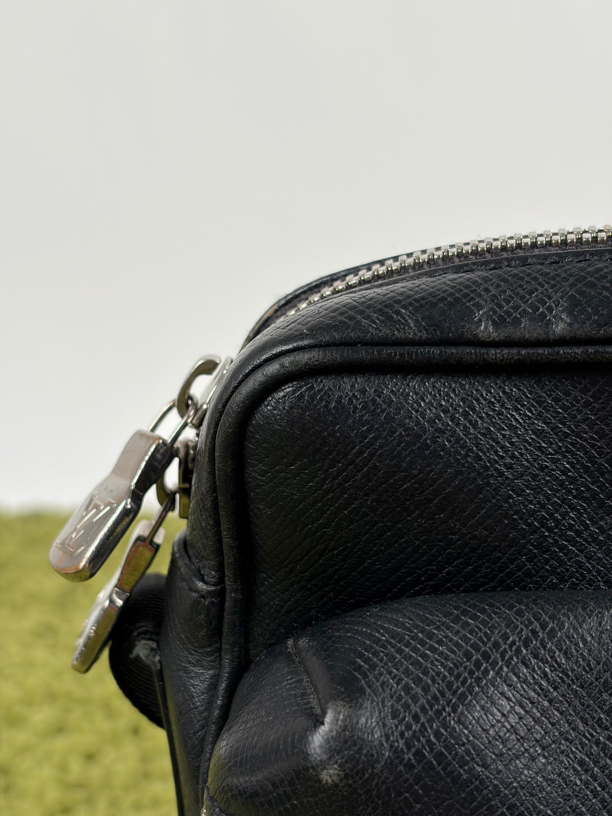 Borsa Louis Vuitton Outdoor Messenger Nera