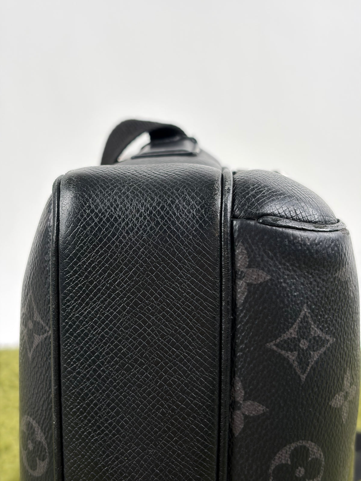 Borsa Louis Vuitton Outdoor Messenger Nera