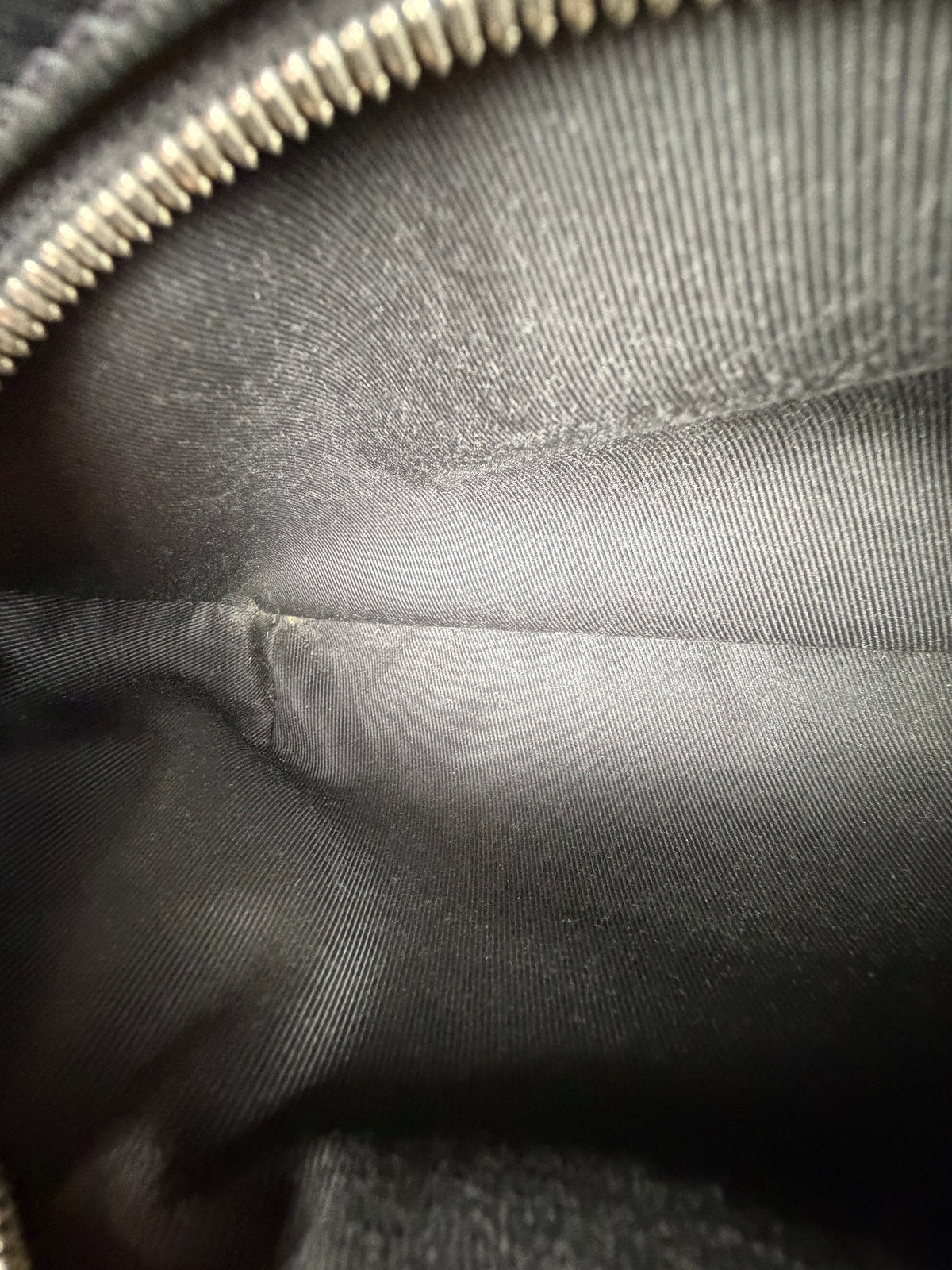 Borsa Louis Vuitton Outdoor Messenger Nera