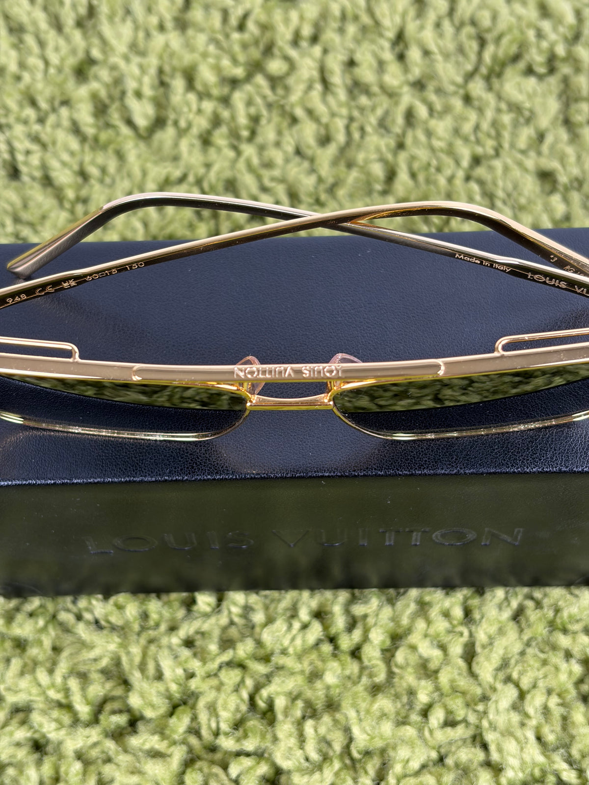Occhiali da sole Louis Vuitton Rise Metal Oro