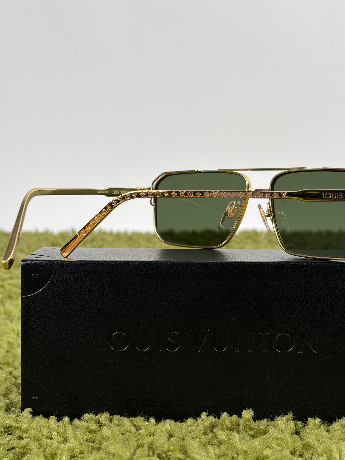 Occhiali da sole Louis Vuitton Rise Metal Oro