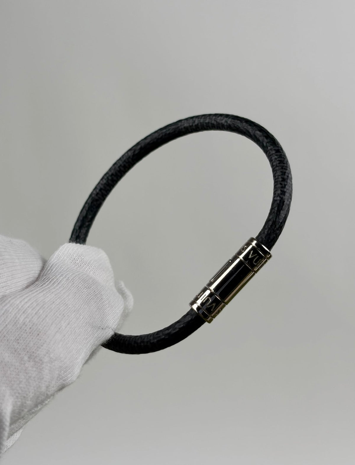 Bracciale Louis Vuitton Keep It Nero 19 - Second Hand Di Fiore