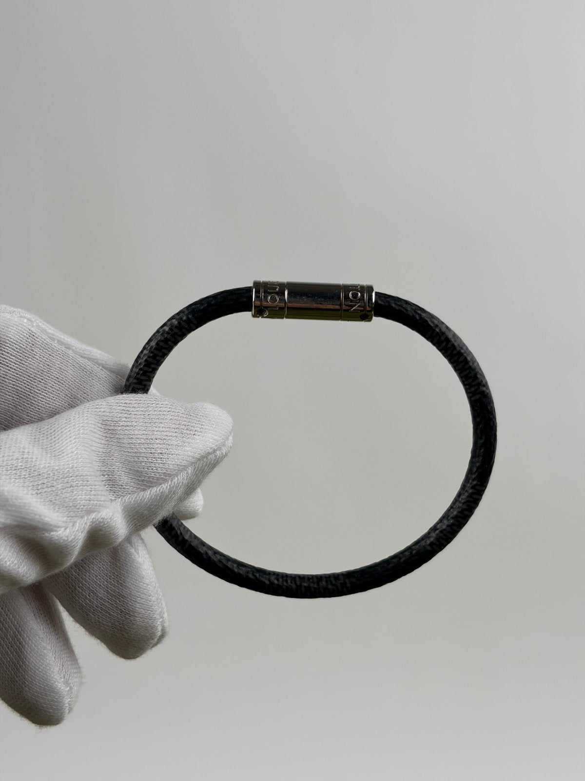 Bracciale Louis Vuitton Keep It Nero 19 - Second Hand Di Fiore