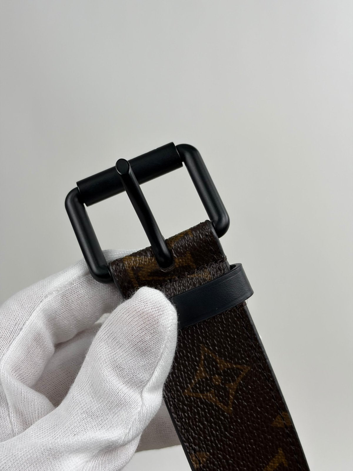 Cintura Louis Vuitton Signature Monogram Della Collezione Virgili Abloh Marrone 95/38 - Second Hand Di Fiore