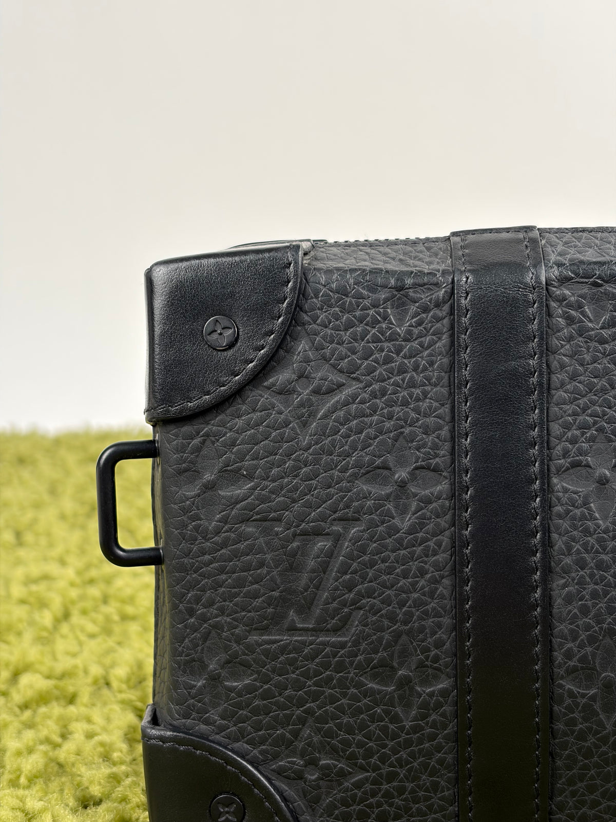 Borsa Louis Vuitton Soft Trunk Monogram Nera