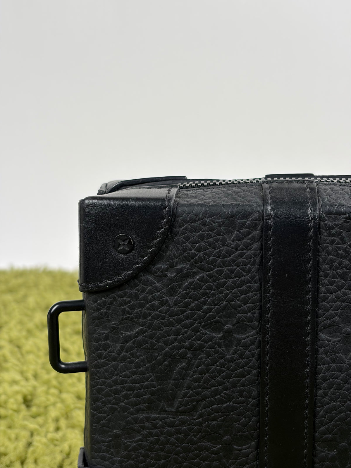 Borsa Louis Vuitton Soft Trunk Monogram Nera