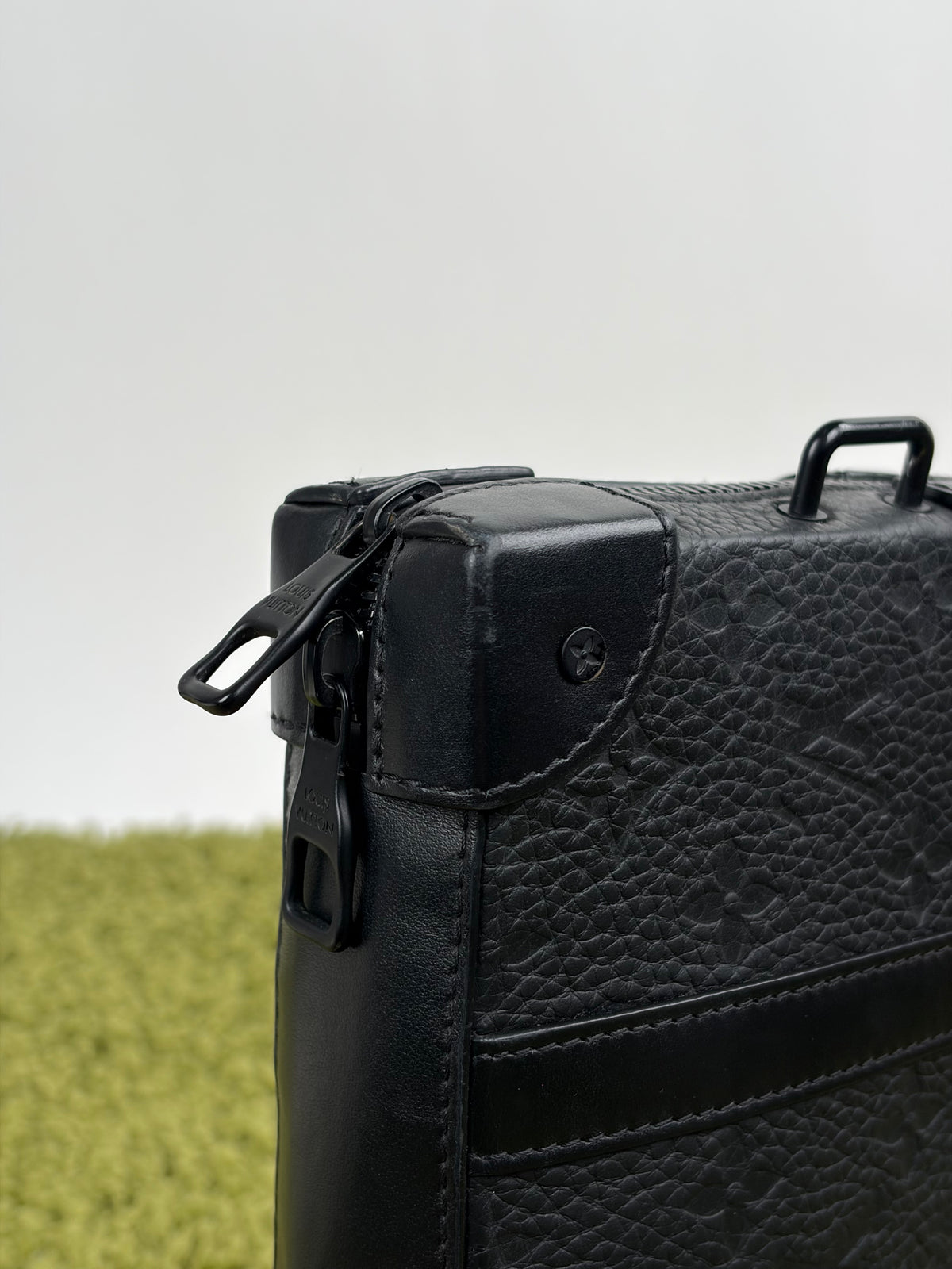 Borsa Louis Vuitton Soft Trunk Monogram Nera