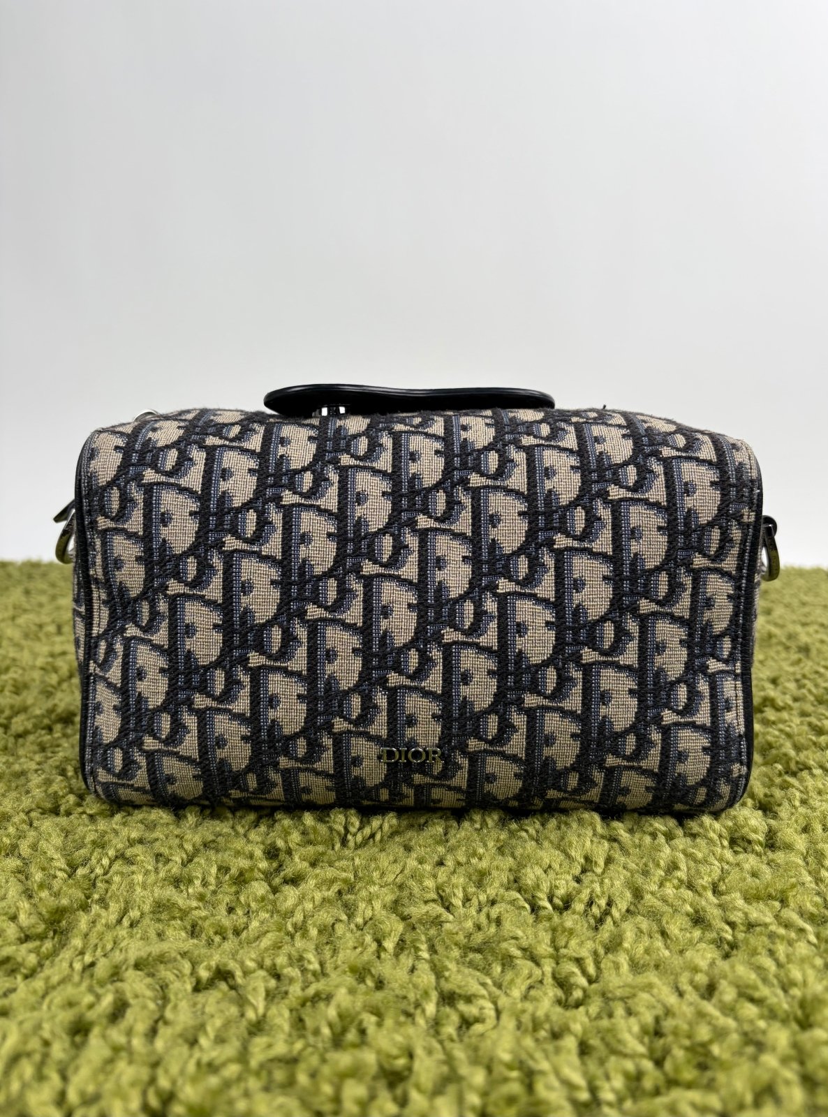 Borsa Christian Dior Lingot 22 in tela Jacquard Oblique Blu Marino - Second Hand Di Fiore