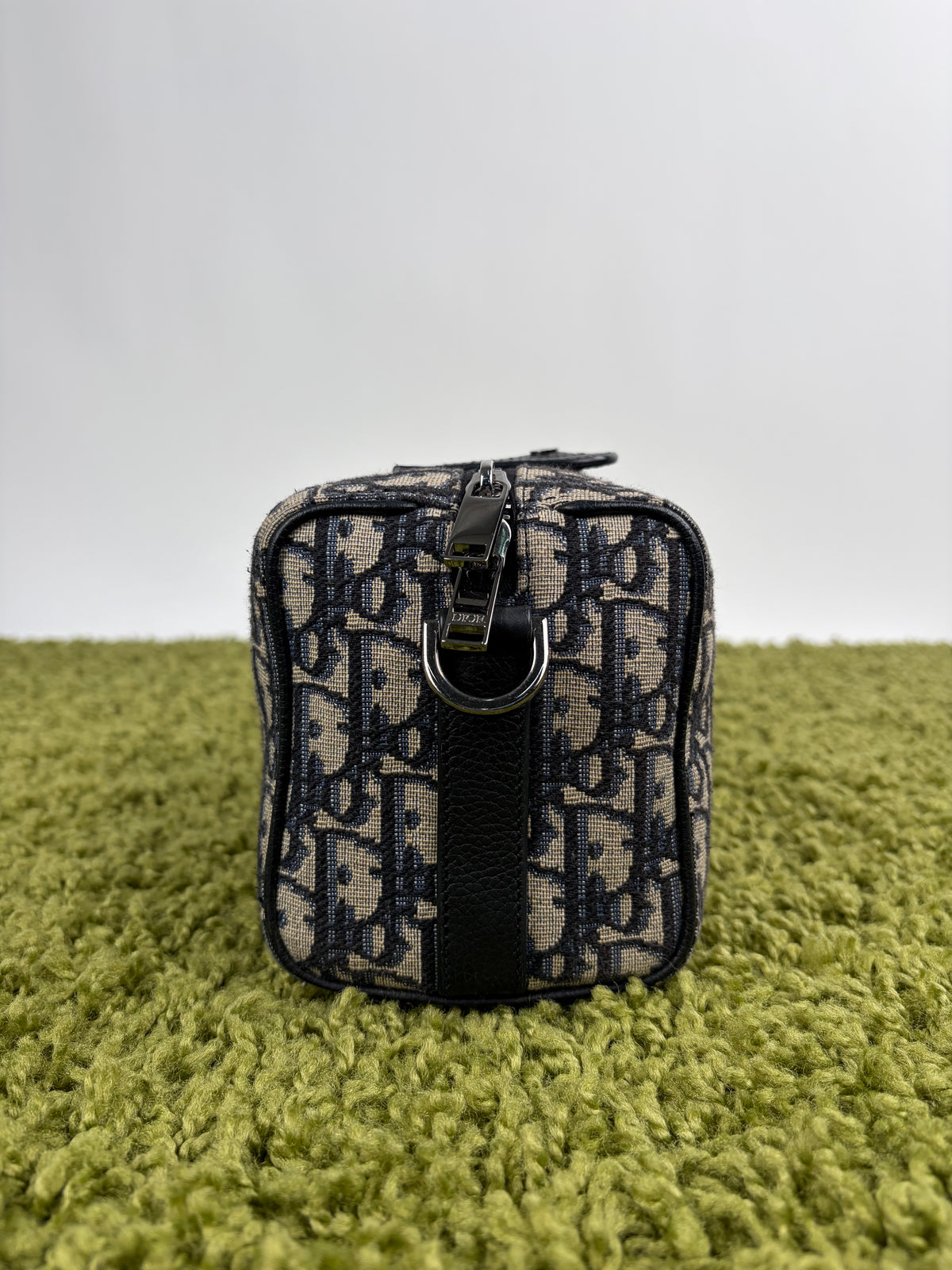Borsa Christian Dior Lingot 22 in tela Jacquard Oblique Blu Marino