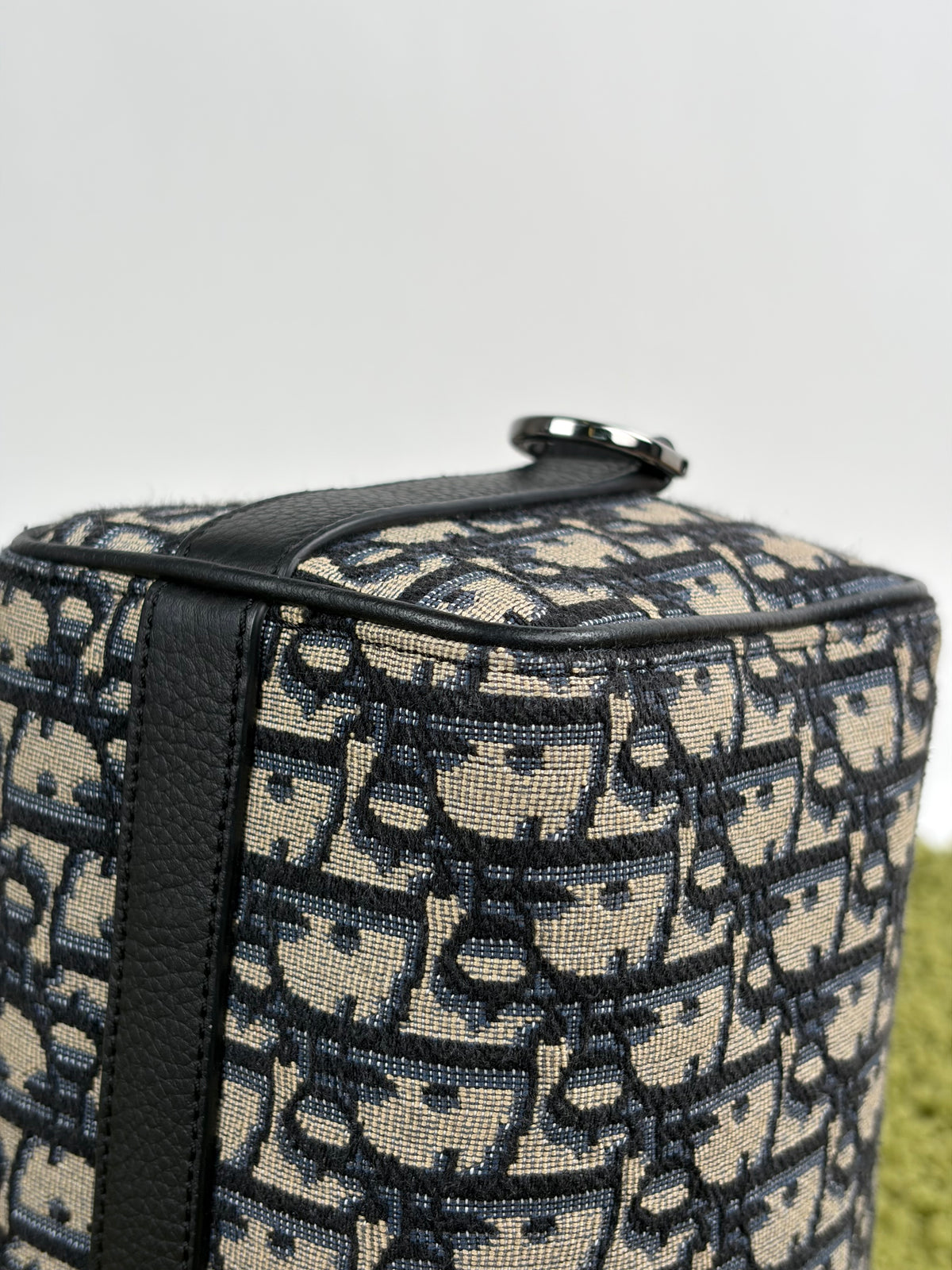 Borsa Christian Dior Lingot 22 in tela Jacquard Oblique Blu Marino