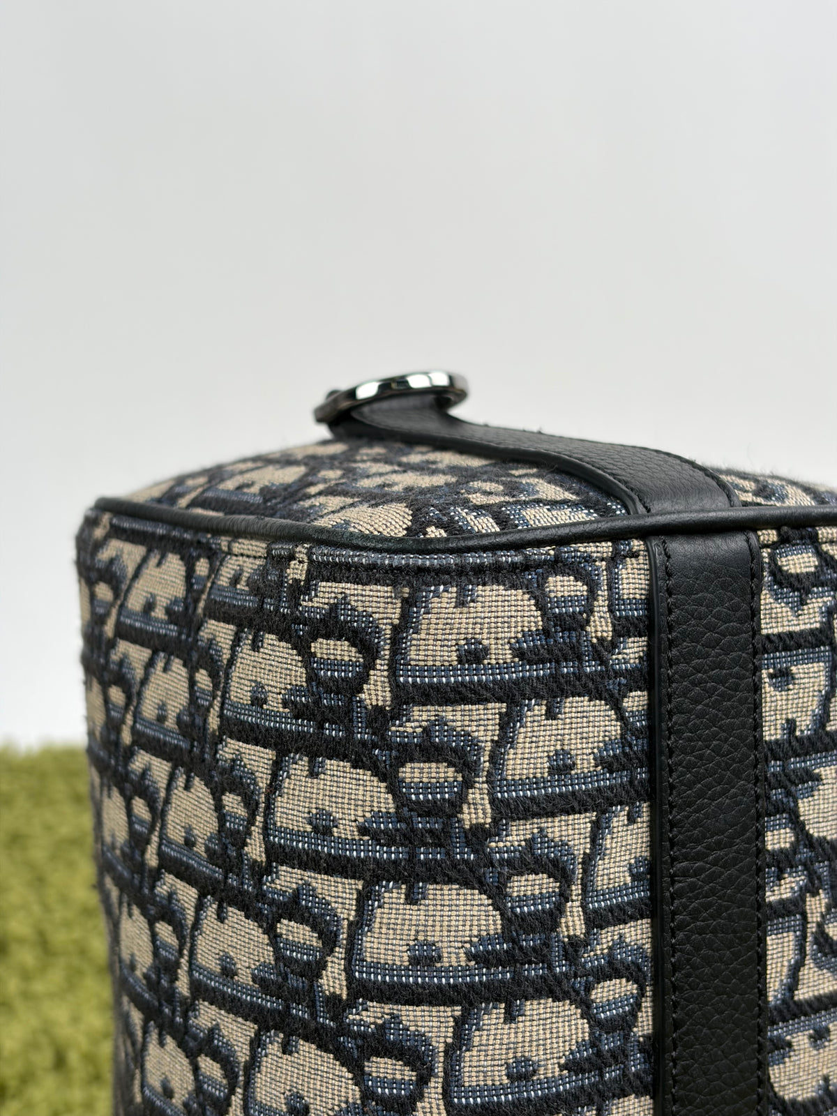 Borsa Christian Dior Lingot 22 in tela Jacquard Oblique Blu Marino