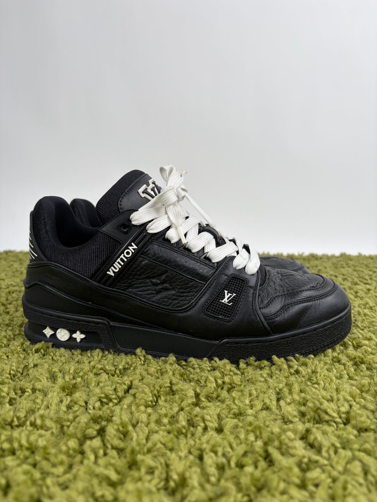 Louis Vuitton Trainer Nera 6
