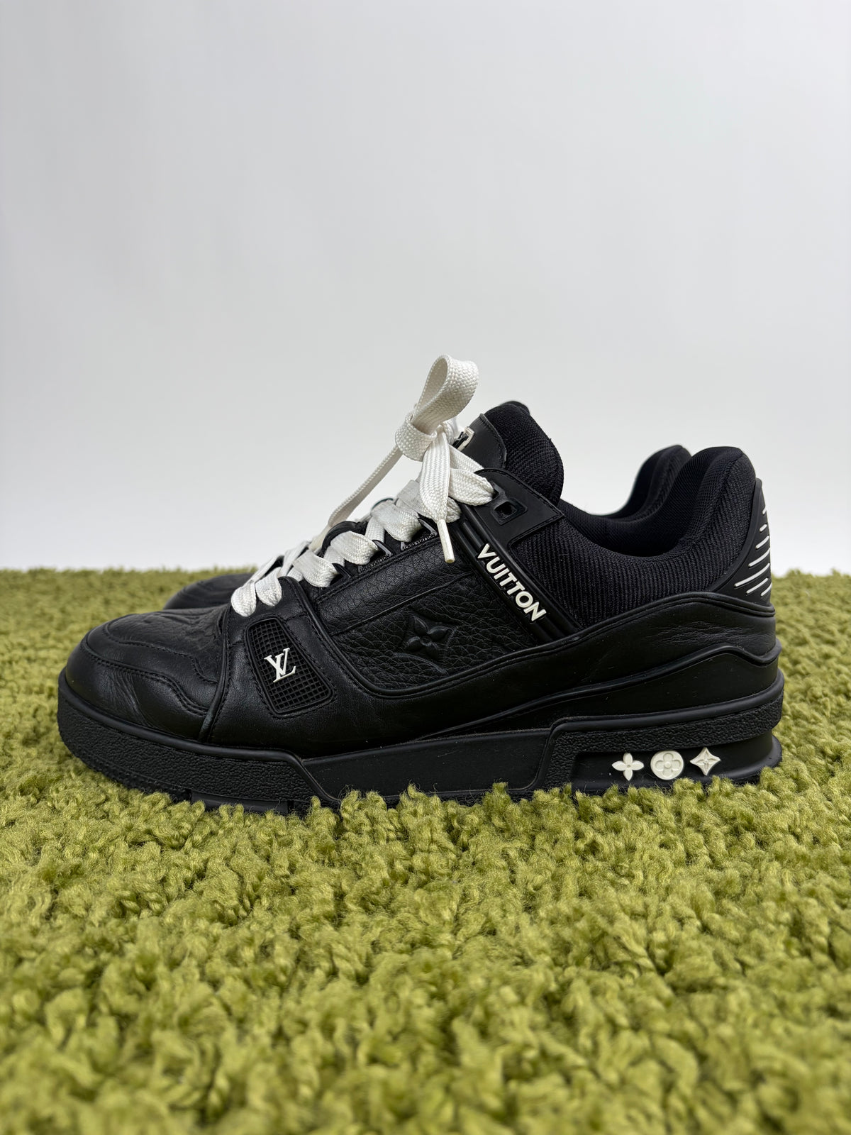 Louis Vuitton Trainer Nera 6