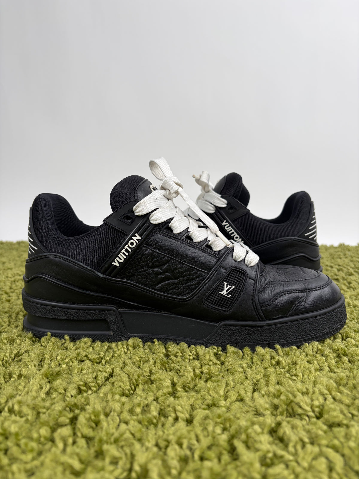 Louis Vuitton Trainer Nera 6