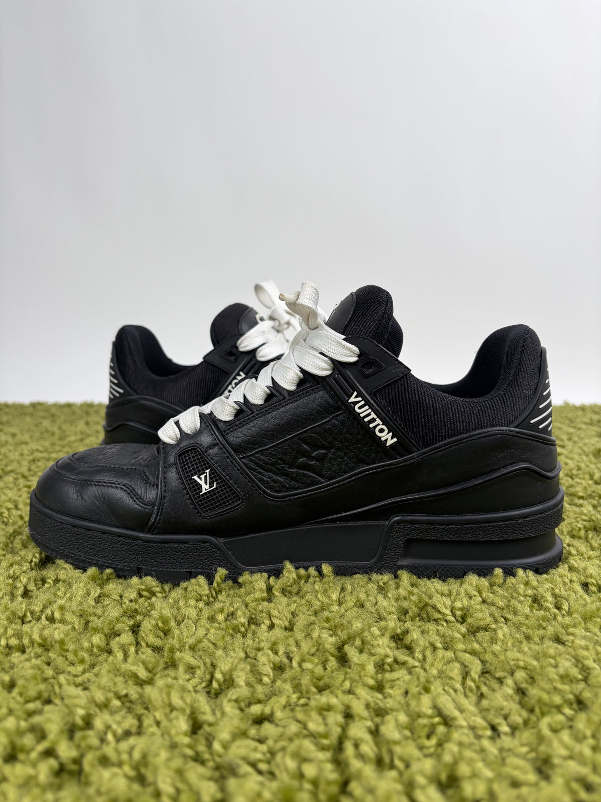 Louis Vuitton Trainer Nera 6