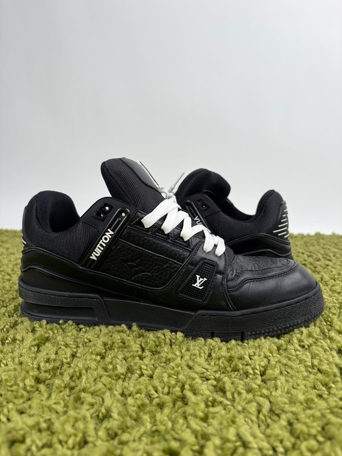 Louis Vuitton Trainer Nera 6