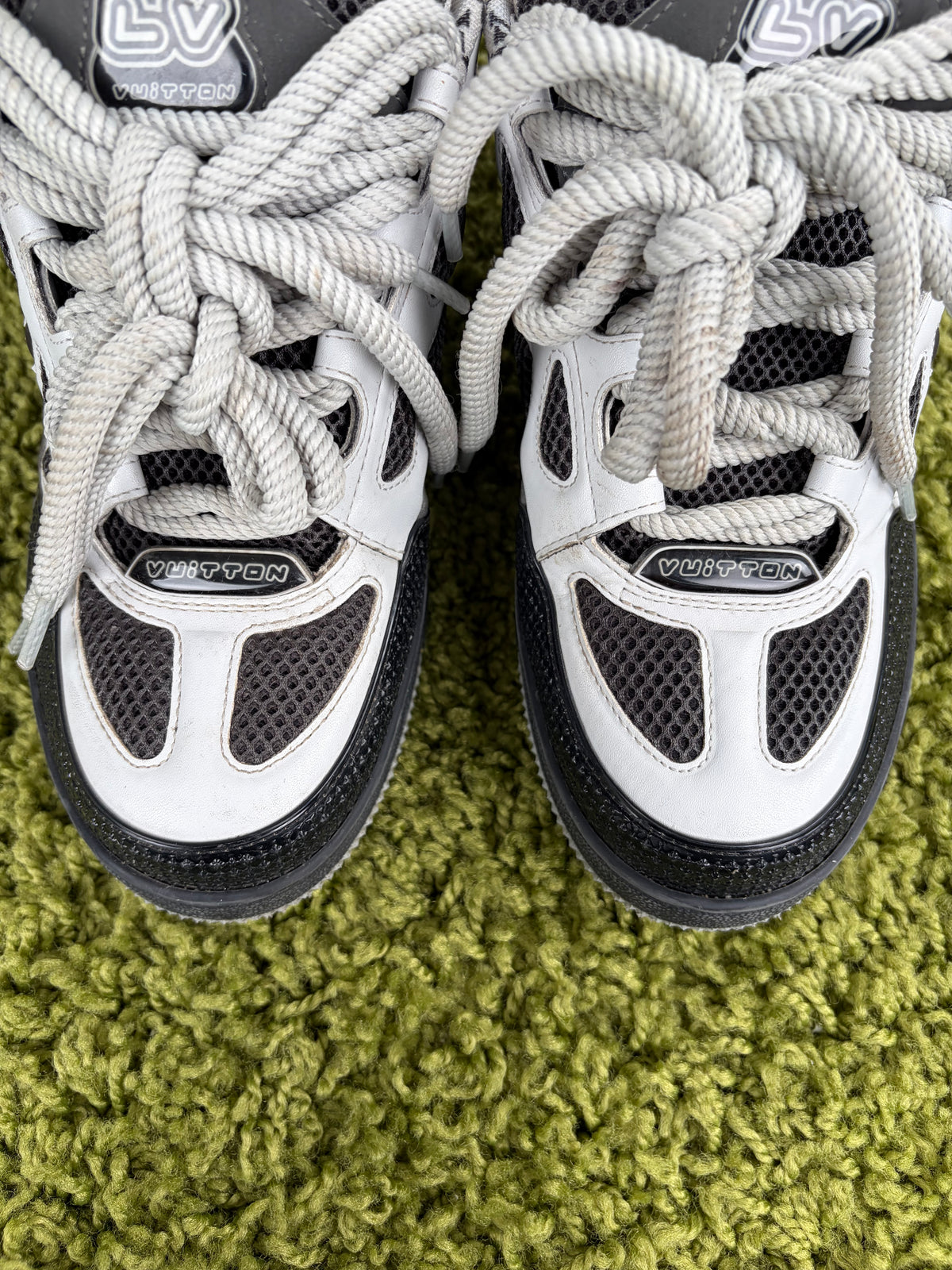 Louis Vuitton Skate Grigia 7 - Second Hand Di Fiore