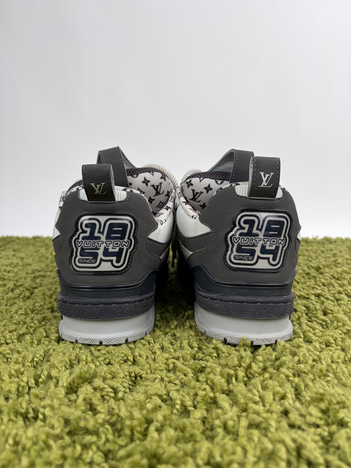 Louis Vuitton Skate Grigia 7