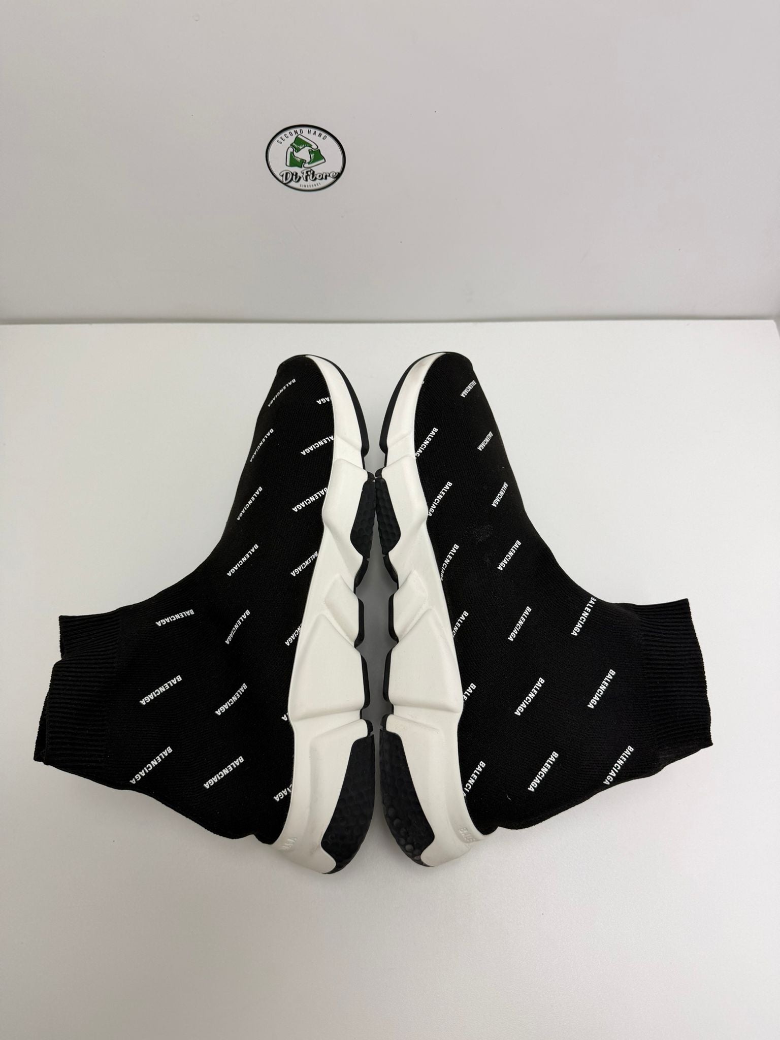 Balenciaga speed 43 nere e bianche