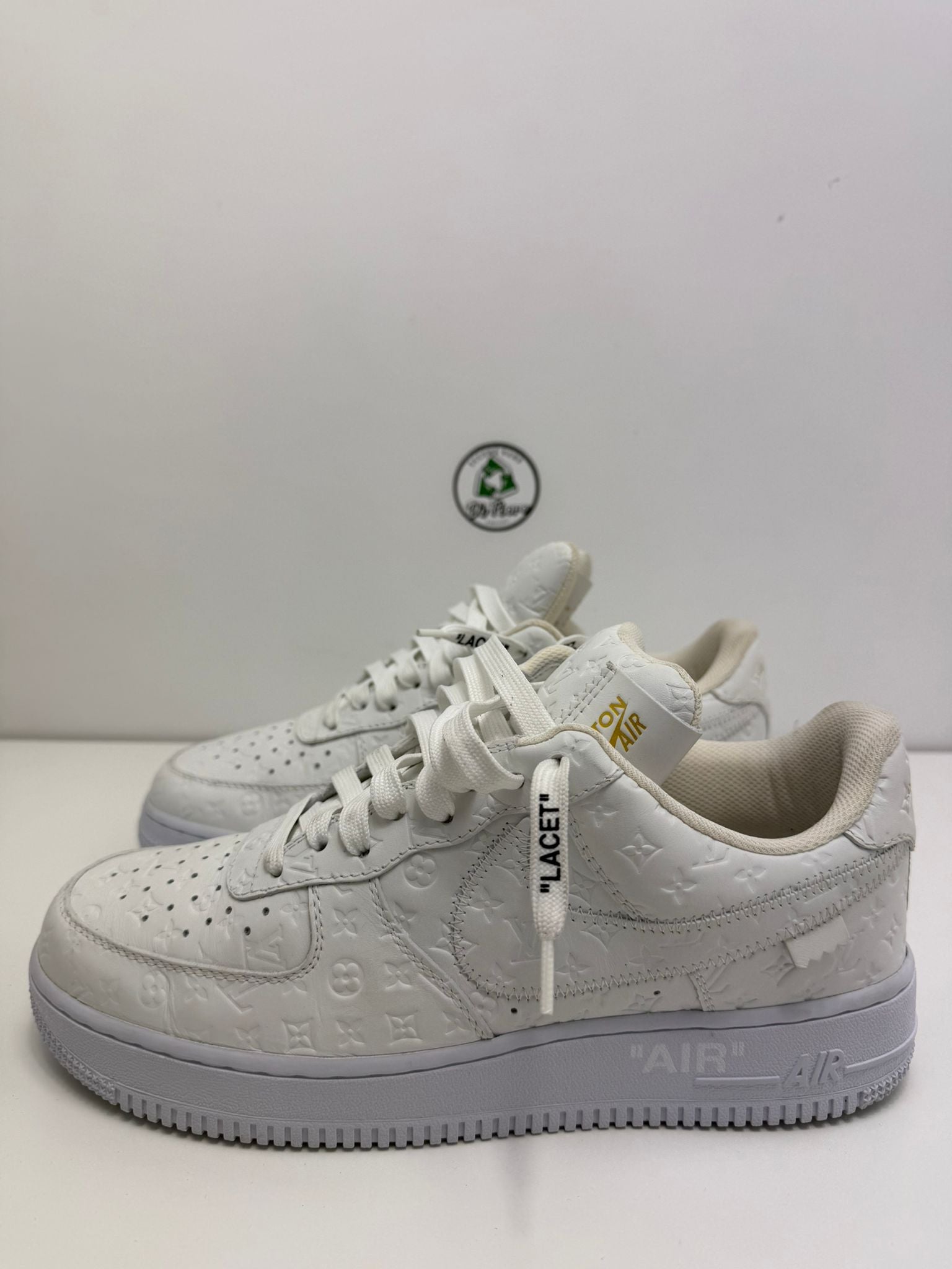 Nike X Louis Vuitton US8