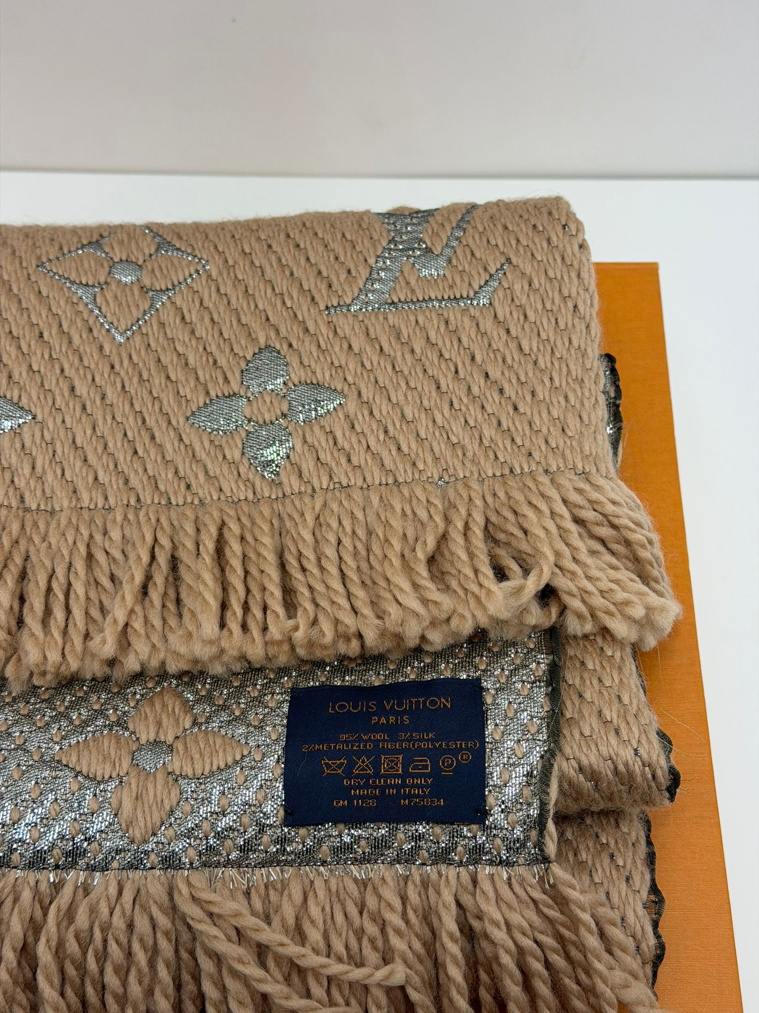 sciarpa logo mania Louis Vuitton marrone argento