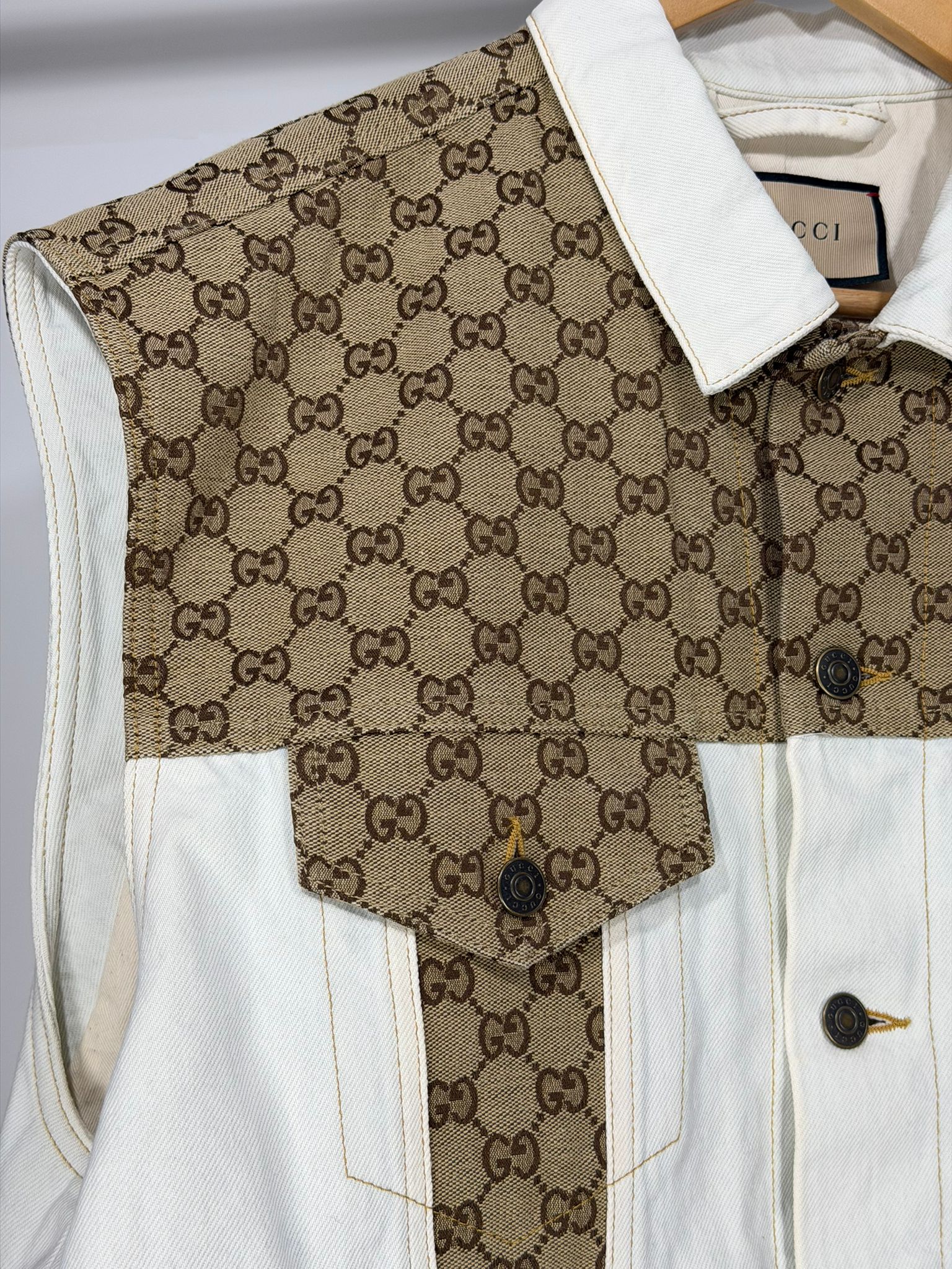 Completo Gucci bianco e marrone L