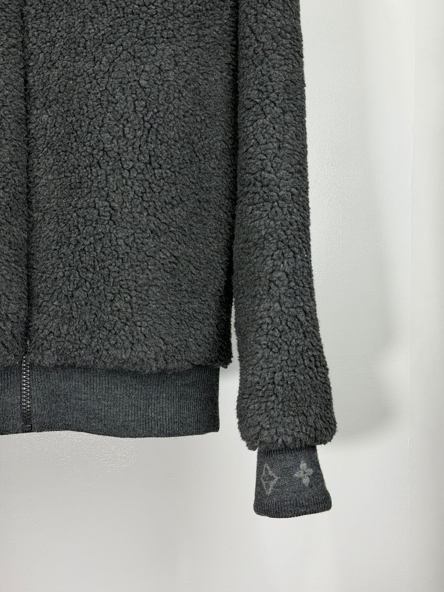 Giubbotto Louis Vuitton Size S grigio