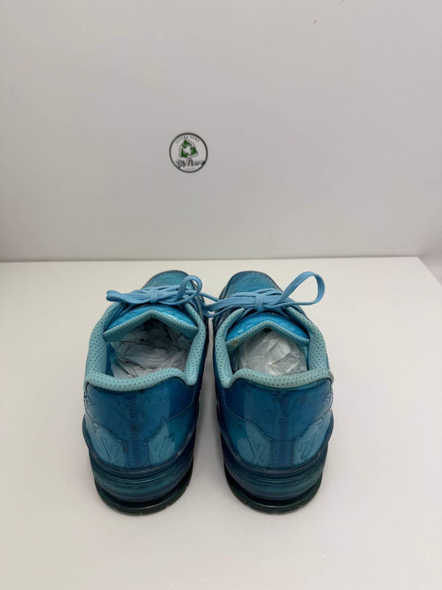 Louis Vuitton trainer Size 8=42 veste 43 azzurra