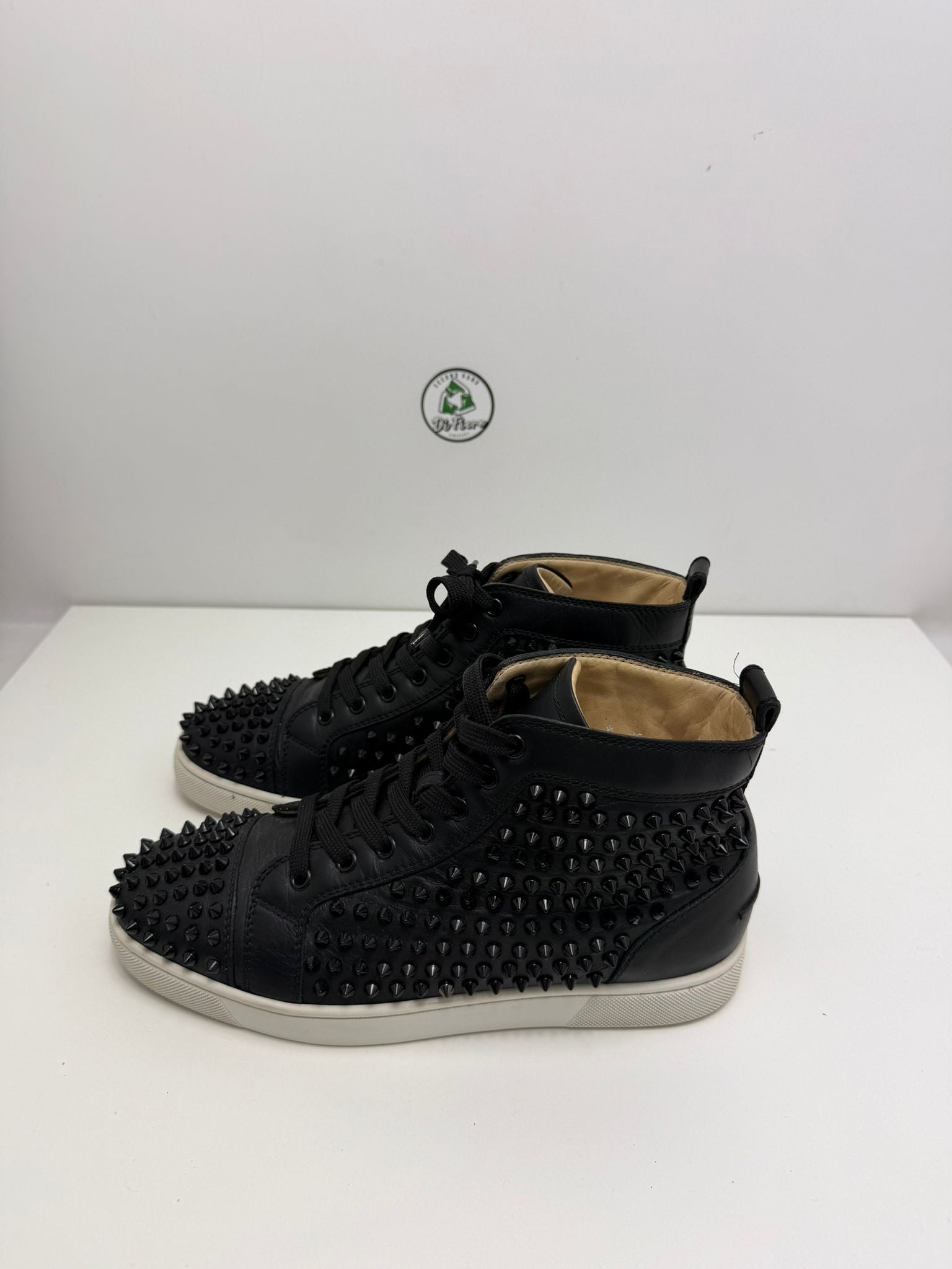 Christian louboutin full borchie 41