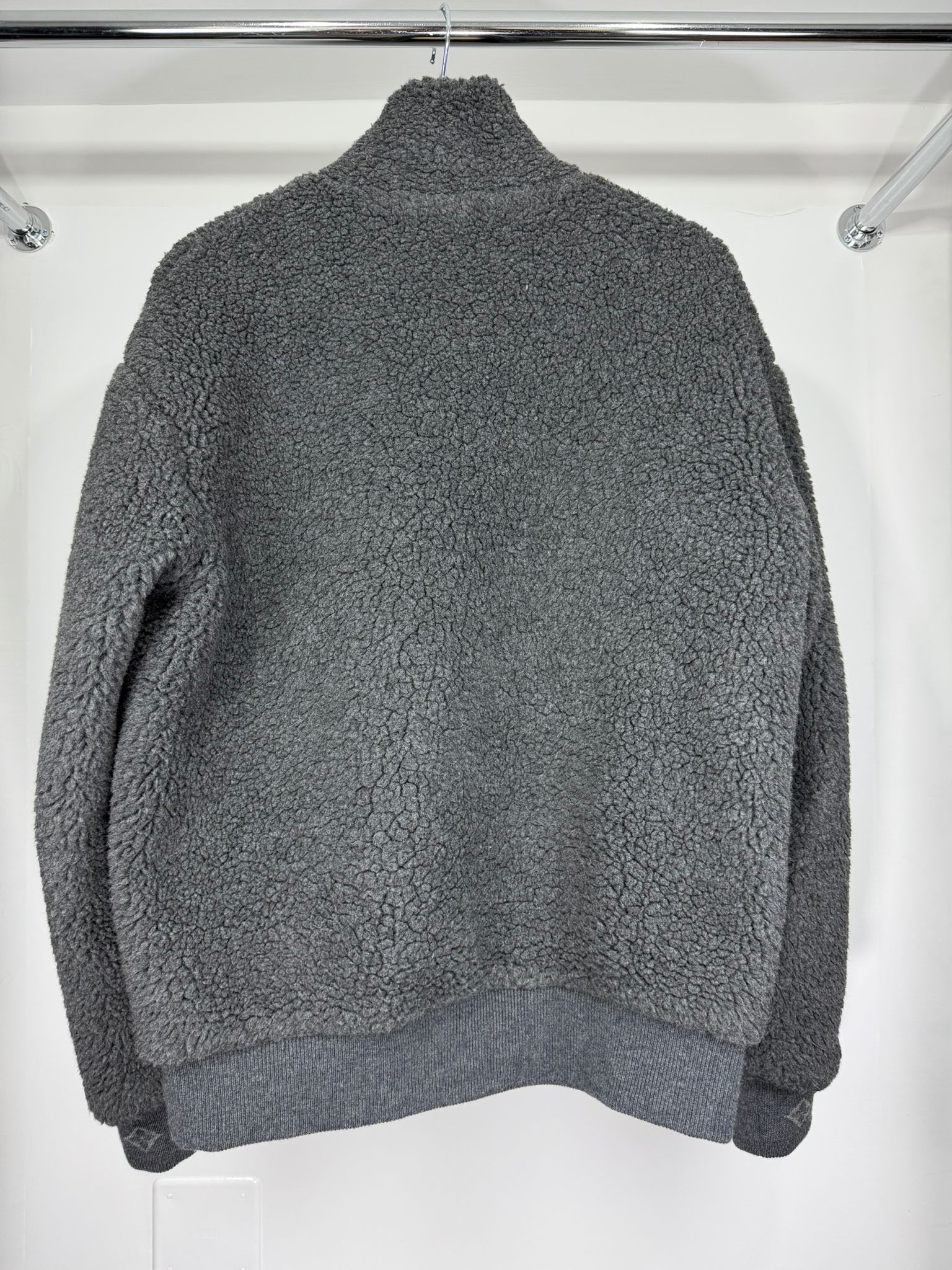 Giubbotto Louis Vuitton Size S grigio