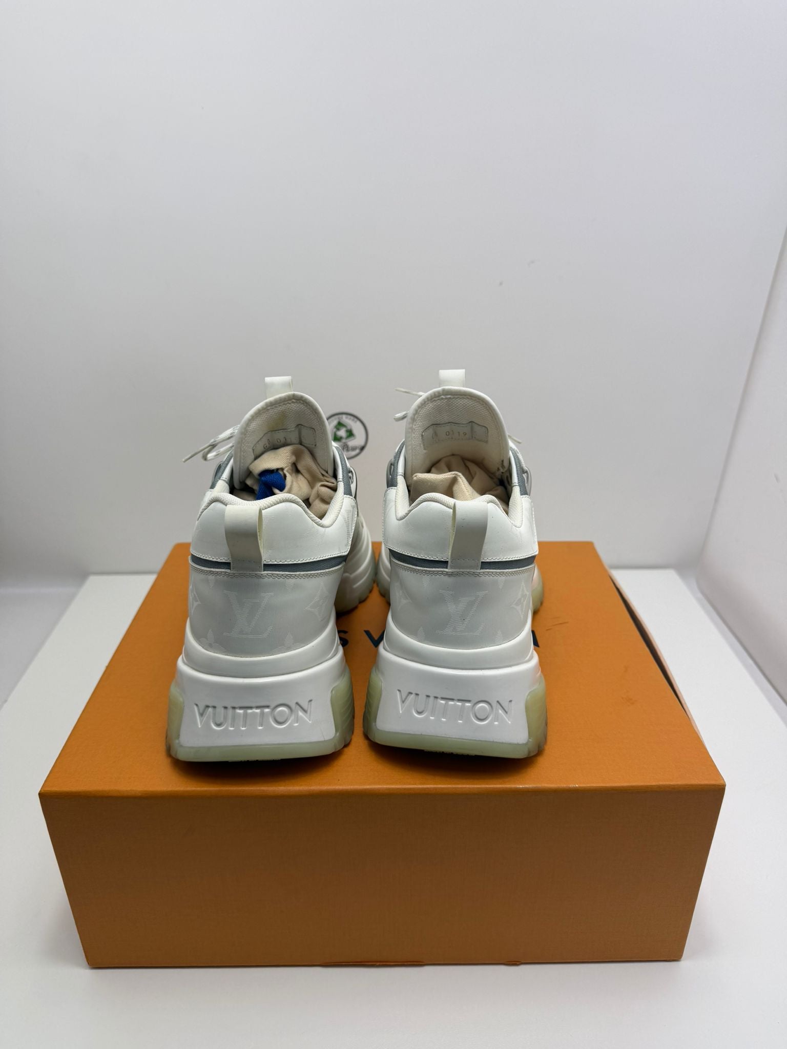 Louis Vuitton 5=39 veste 40 bianche e panna