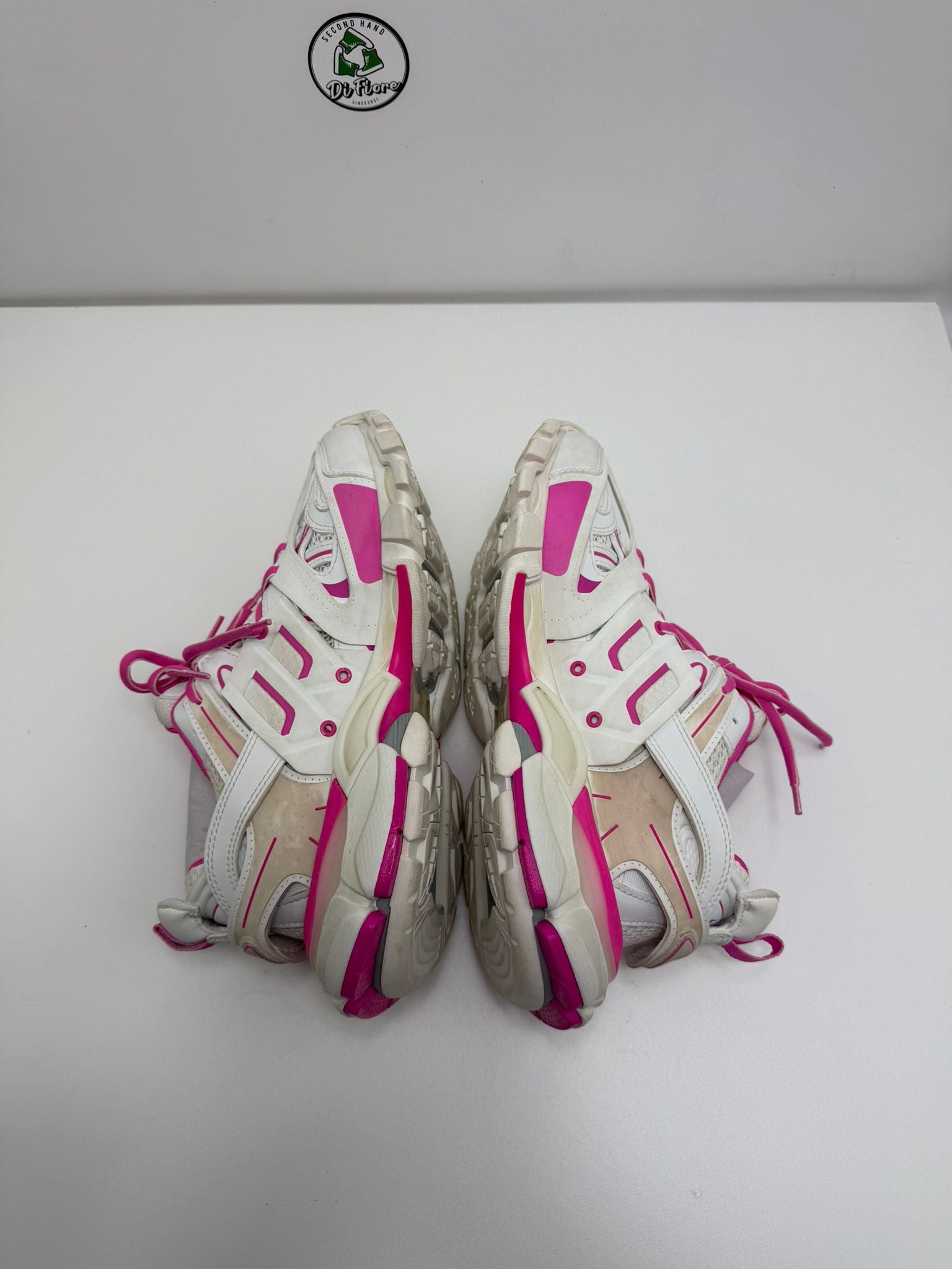 Balenciaga track 37 bianca e rosa