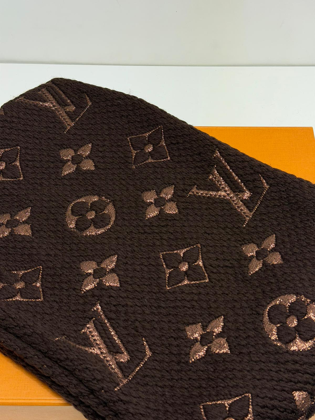 sciarpa logo mania Louis Vuitton marrone