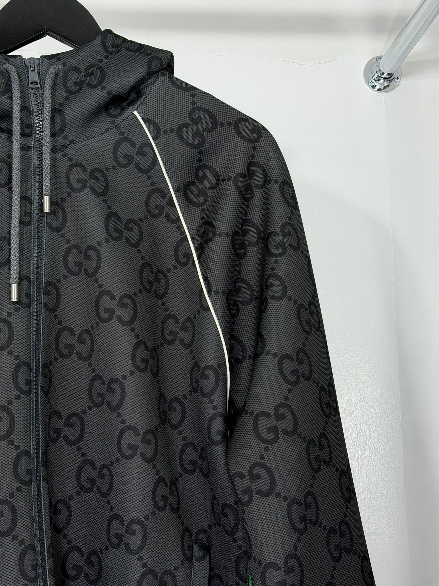 Completo Gucci Size M/S grigio rosso e verde