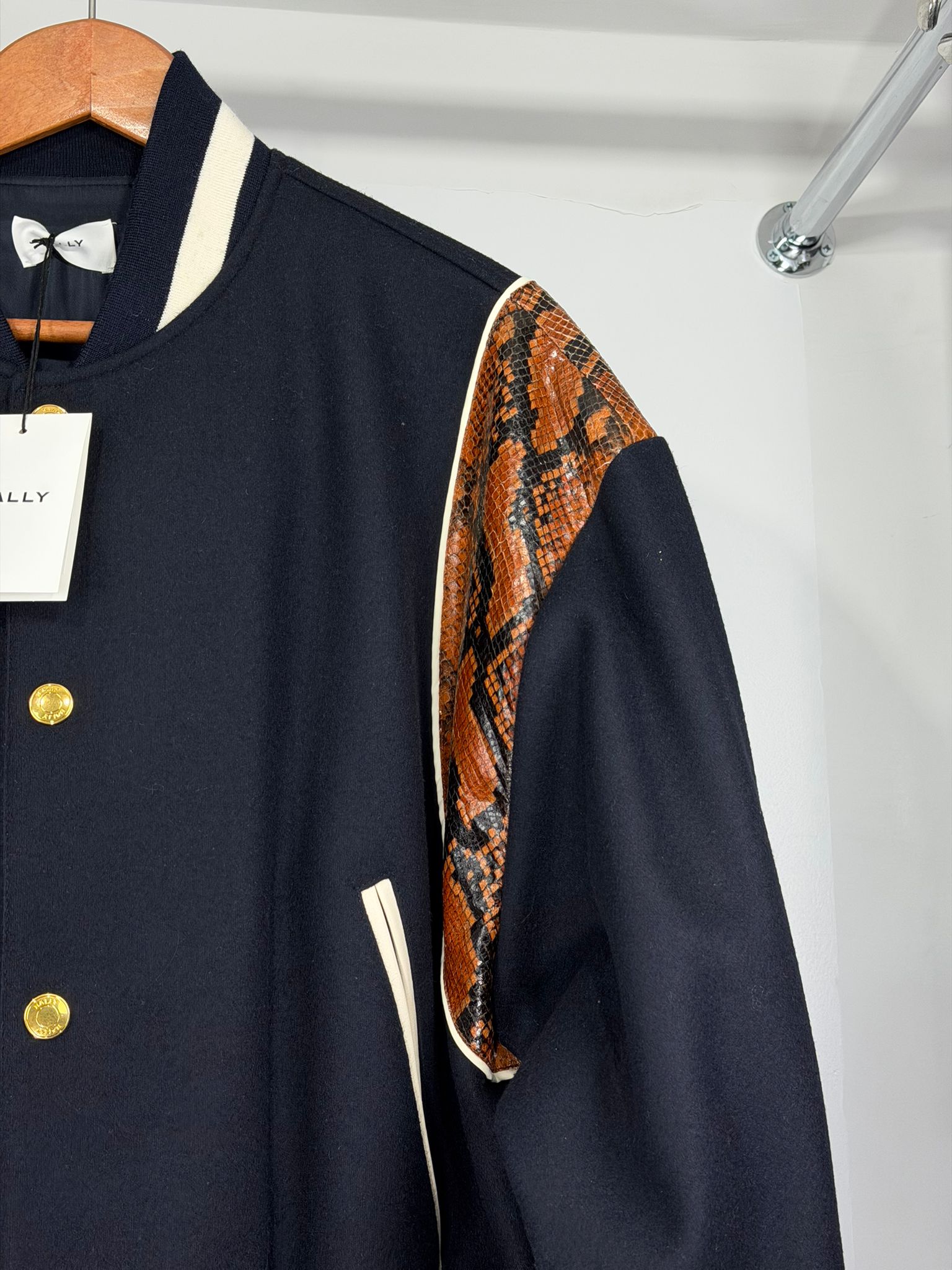 Giacca Bally XXL veste L blu e marrone