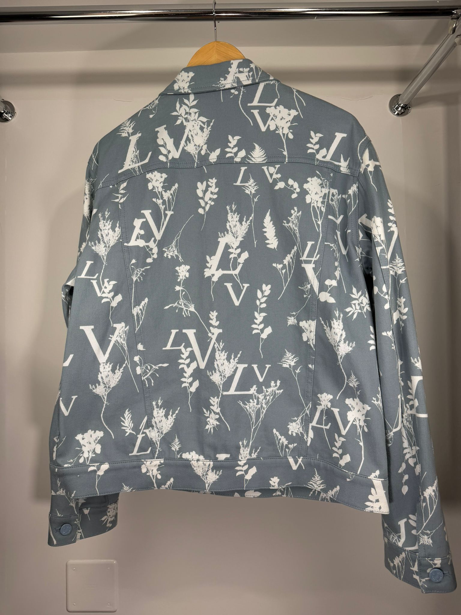 Giacca Louis Vuitton Size 50 celeste e bianca