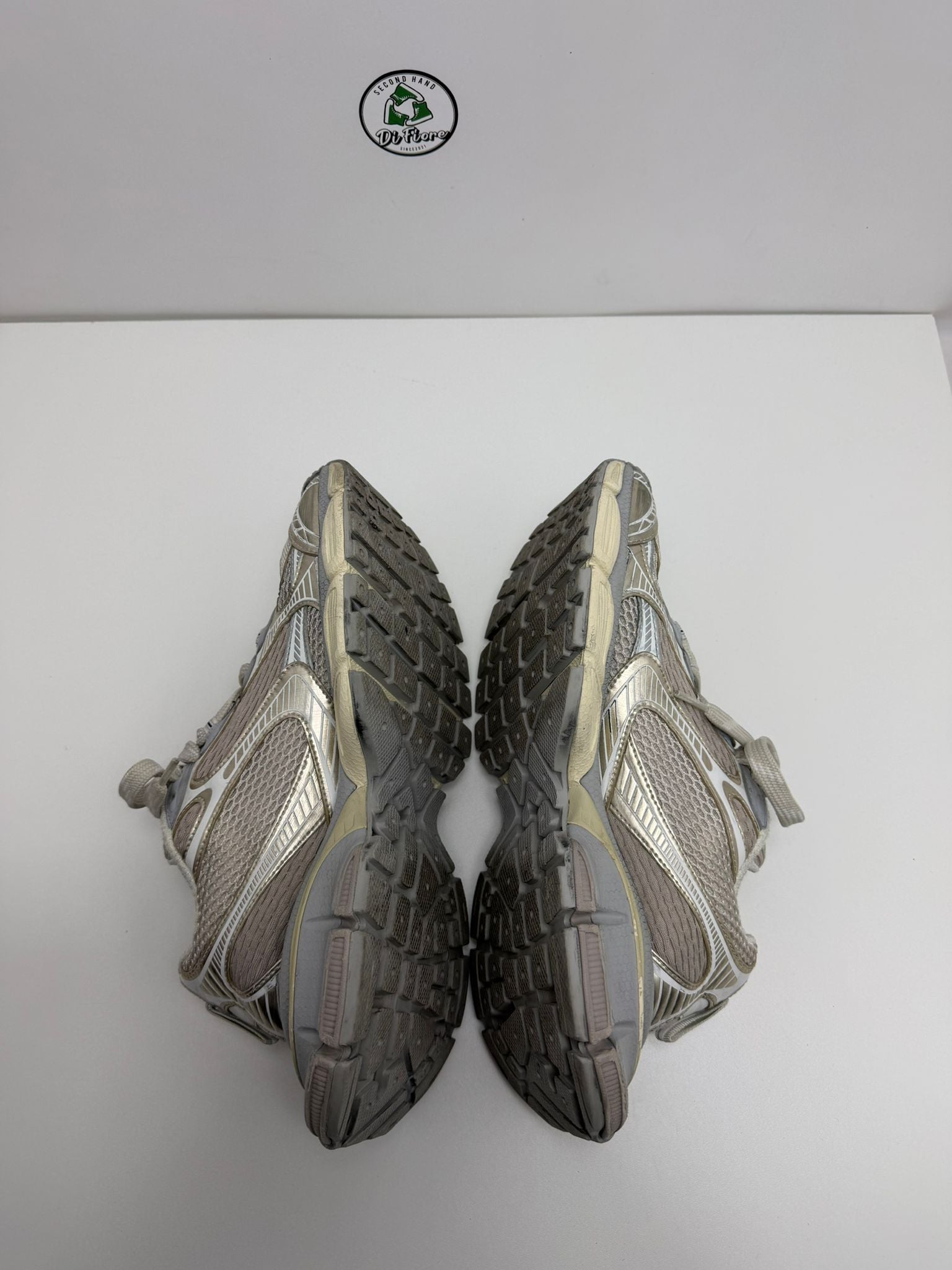 Balenciaga 3XL 41 grigie