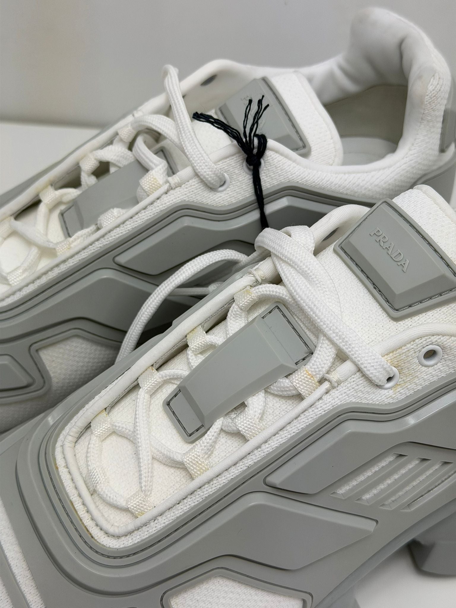 Prada Thunder bianca grigia 43.5