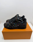 Louis Vuitton trainer 9=43 veste 44 nera e multicolore