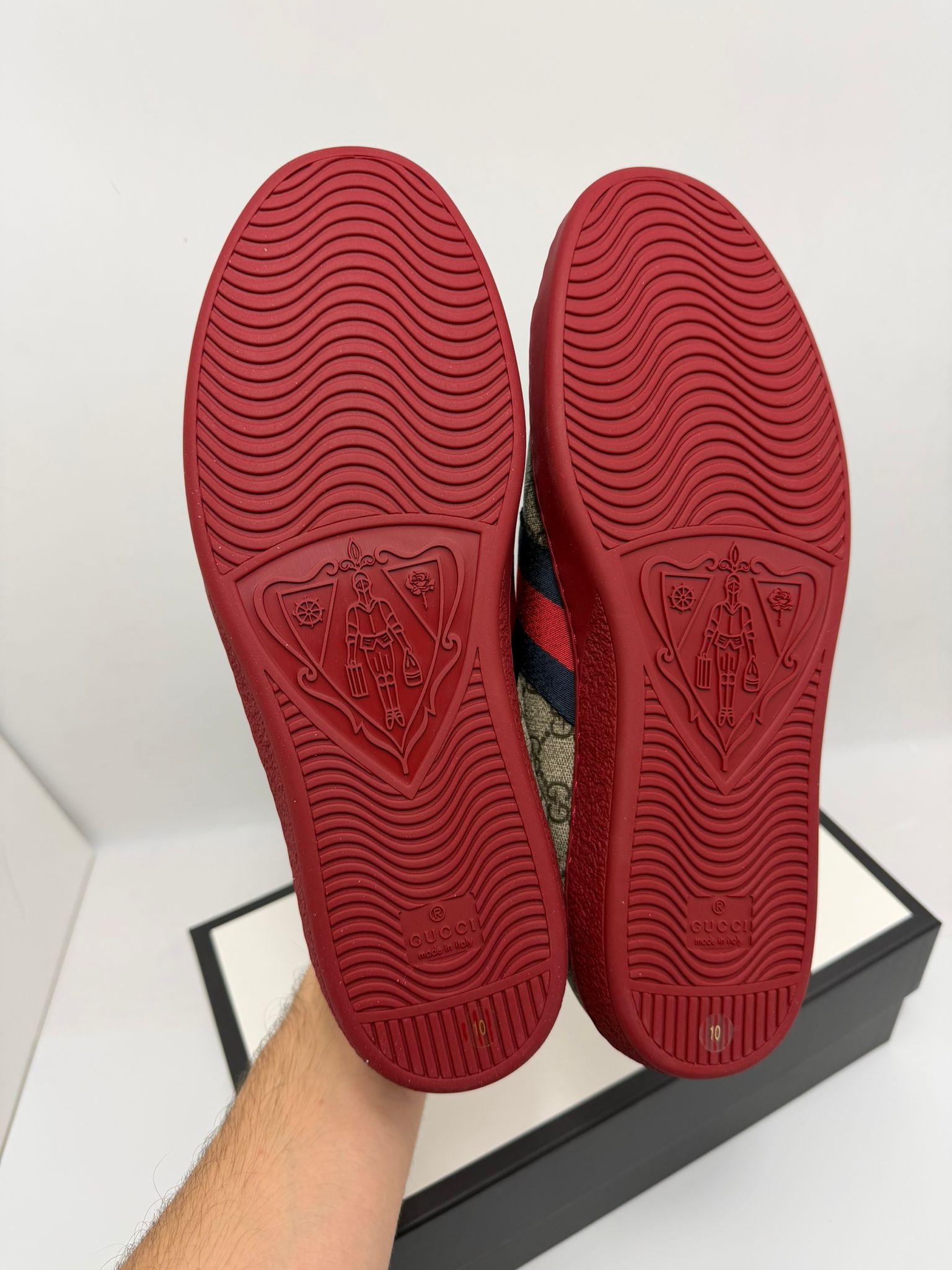 Gucci 44